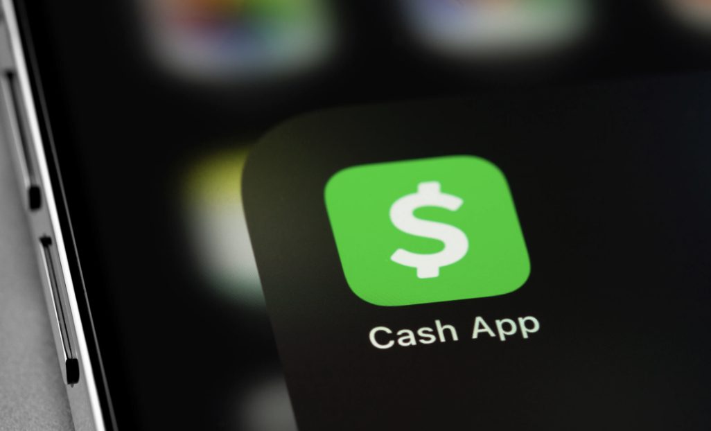 how to get cash app barcode to load money