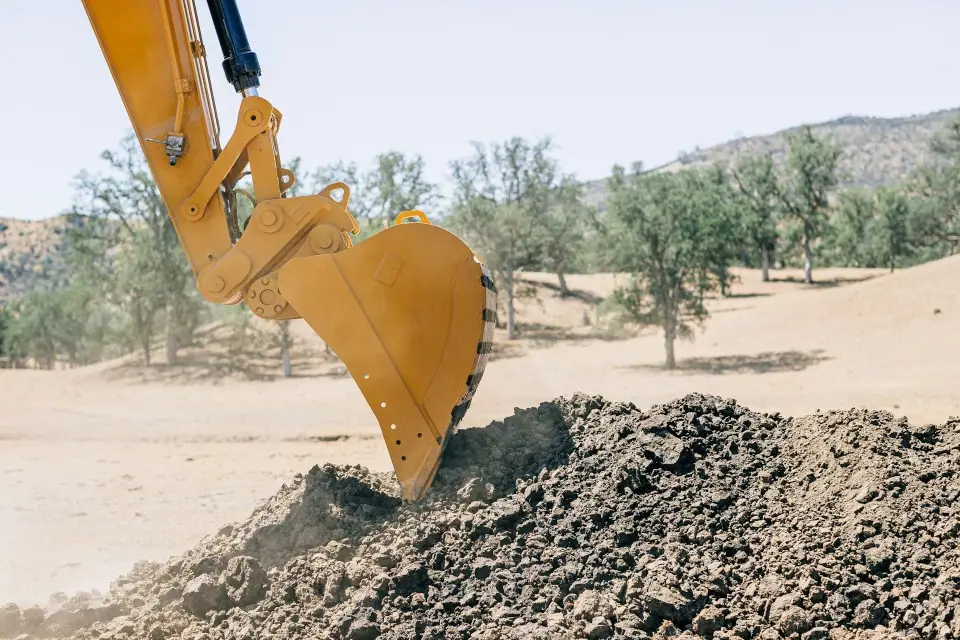 how to start a small excavating business