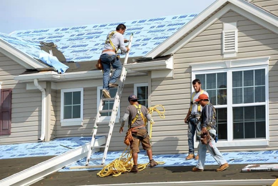 how much does it cost to start a roofing business