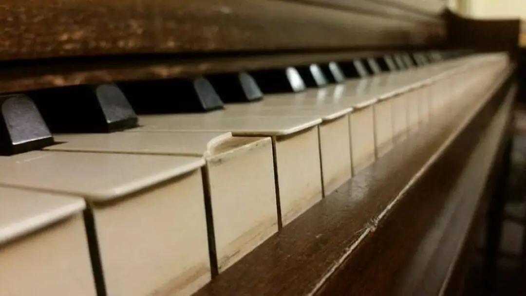how to get rid of an old upright piano