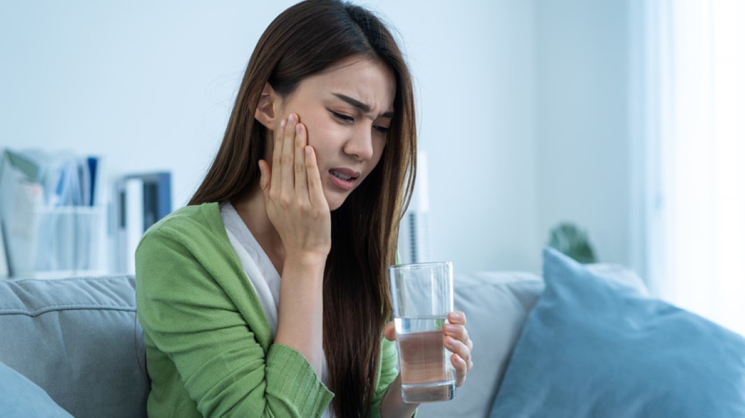 holding water in mouth helps toothache